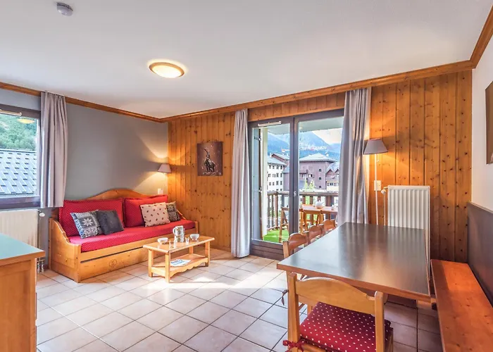 Joli Vue Mont Blanc 3 Balcons Et Parking - Welkeys * 霞慕尼